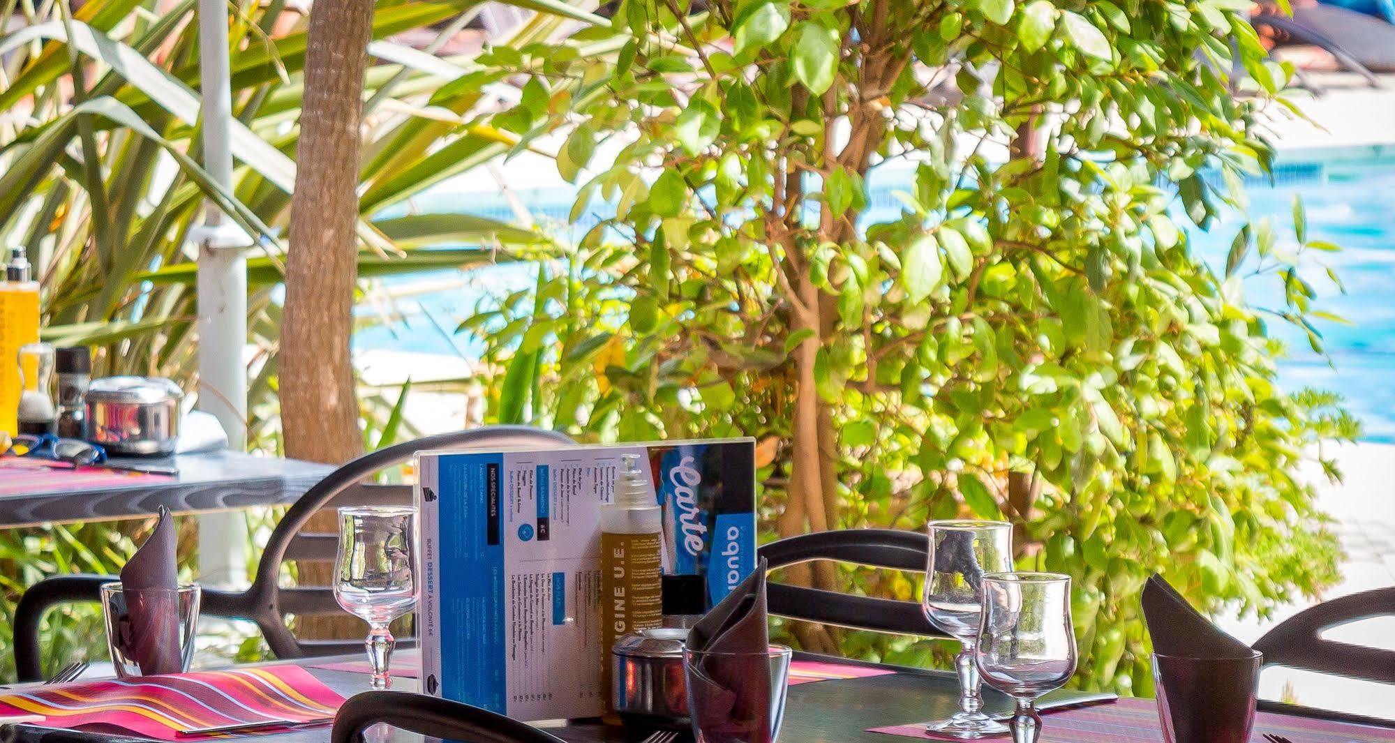 Hotel Aquarius Canet-en-Roussillon Eksteriør bilde